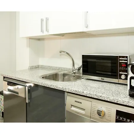 Mayoral Apartment *